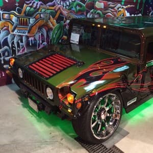 Air Lift in Japan - the dream garage?