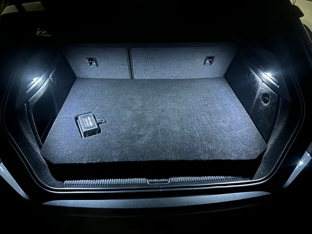 Stuart Hammond’s 2016 Audi A3 S line Sportback 2.0L TDI with Air Lift Performance 3P, an air tank, and a custom boot build.