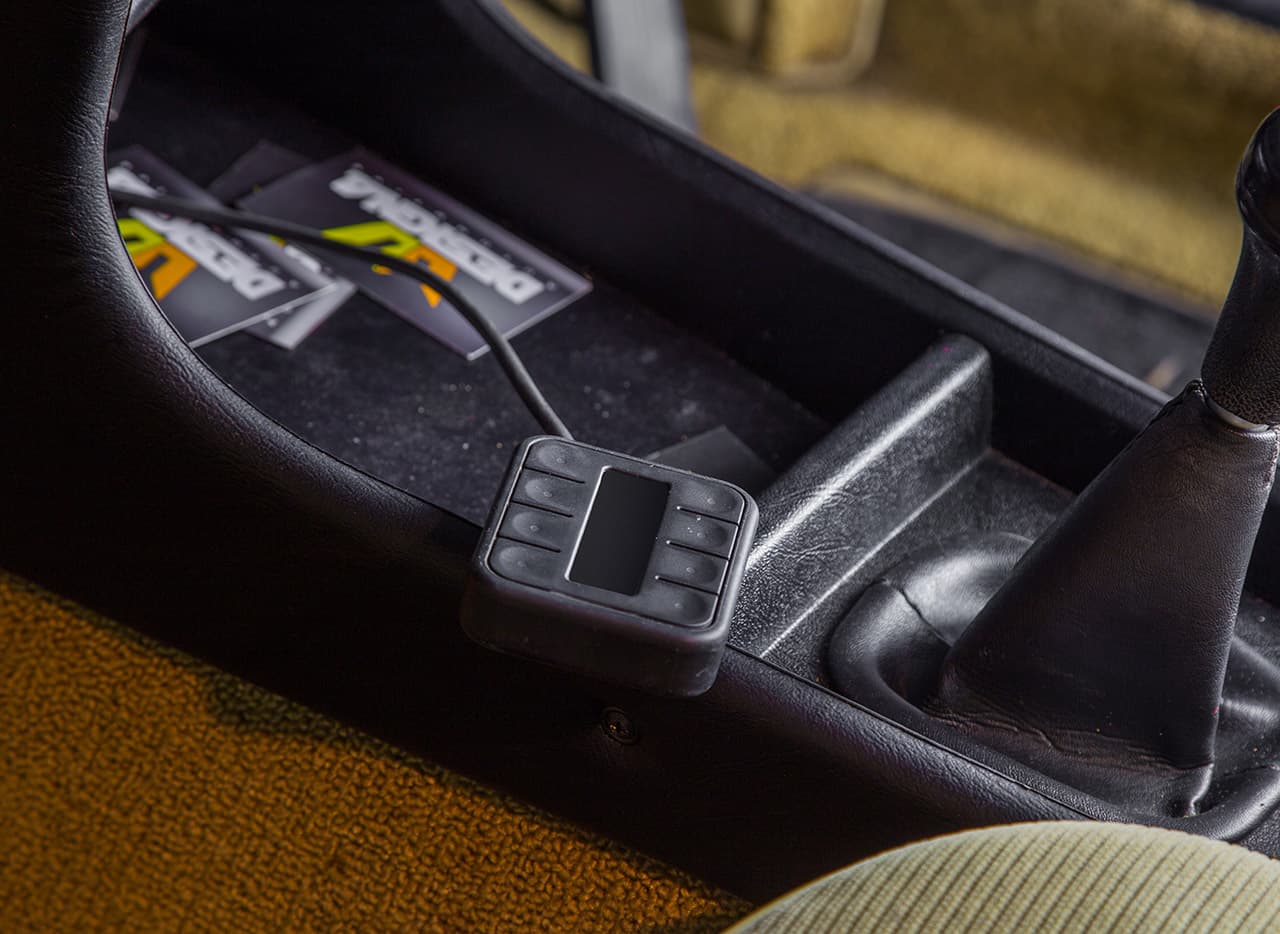 BMW E21 on Air Lift Performance